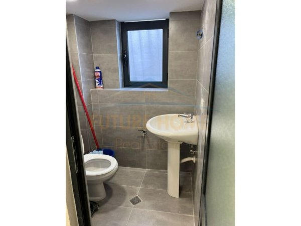 Tirane, shitet ambjent biznesi Kati 0, 66 m² 530.000 € (STADIUMI DINAMO)