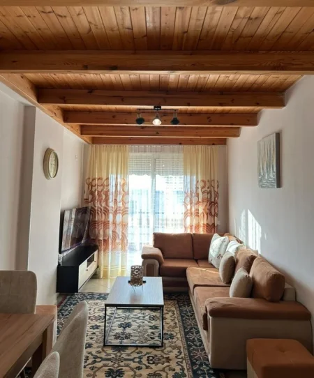 Tirane, jepet me qera apartament duplex 2+1 Kati 6, 90 m² 45.000l/muaj