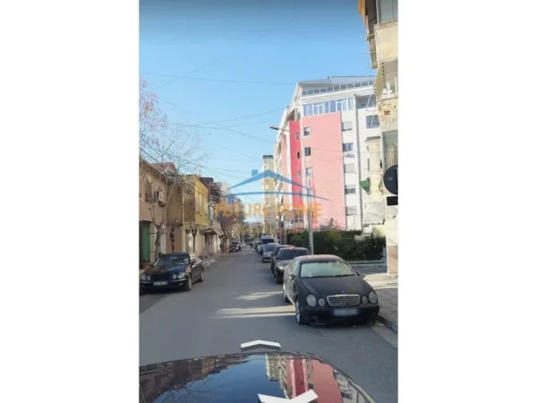 Tirane, shitet ambjent biznesi Kati 0, 119 m² 299.000 € 