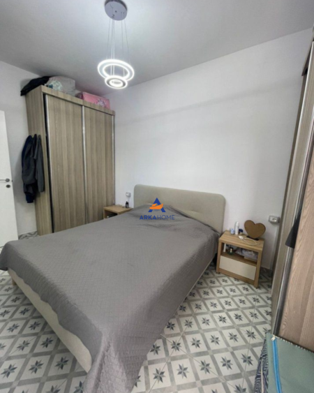 Tirane, jepet me qera apartament 1+1+Ballkon Kati 10, 65 m² 526 € (KOMPLEKSI GOLDEN PARK)