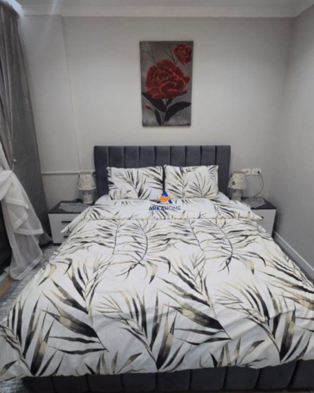 Tirane, jepet me qera apartament 2+1+Ballkon Kati 1, 95 m² 800 € (RESIDENCA ALBA, ISH PARKU AUTOBUZAVE)