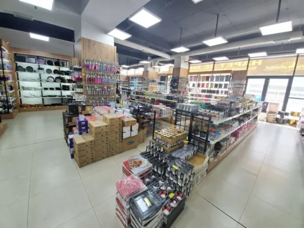 Tirane, shitet ambjent biznesi Kati 0, 413 m² 1.600.000 € 