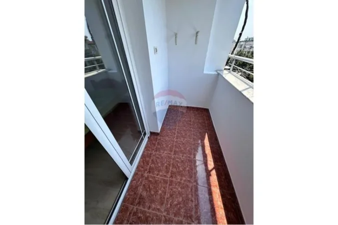 Tirane, shitet apartament 2+1 , 64 m² 147.000 € (Rruga Bardhyl)