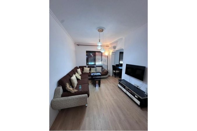Tirane, shitet apartament 2+1 , 64 m² 147.000 € (Rruga Bardhyl)