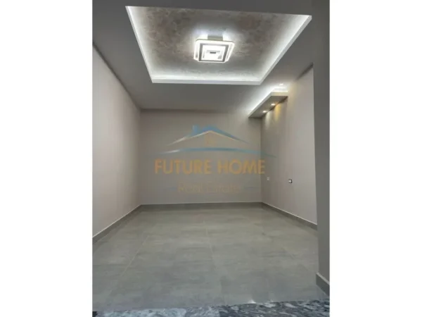 Tirane, shitet ambjent biznesi Kati 0, 46 m² 105.000 € 