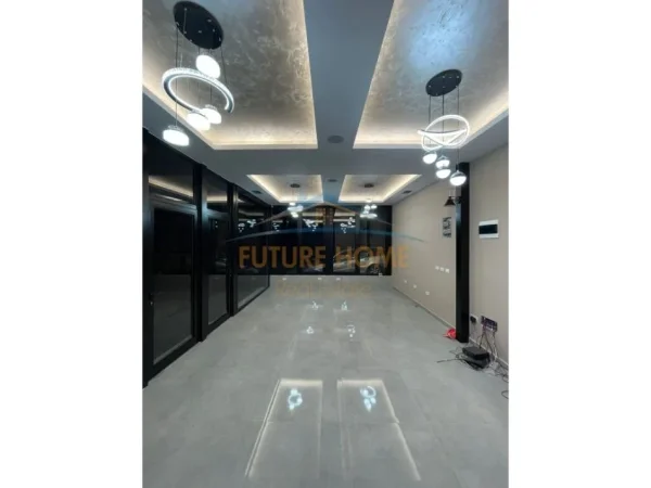 Tirane, shitet ambjent biznesi Kati 0, 46 m² 105.000 € 