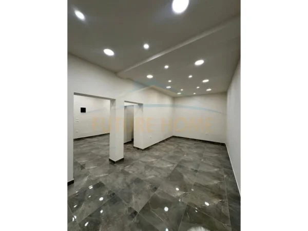 Tirane, shitet ambjent biznesi Kati 0, 73 m² 548.000 € (STADIUMI DINAMO)