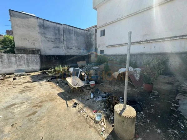 Tirane, shitet ambjent biznesi , 285 m² 320.000 € 