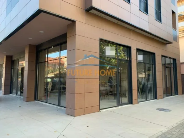 Tirane, shitet ambjent biznesi Kati 0, 187 m² 450.000 € (QEMAL STAFA)