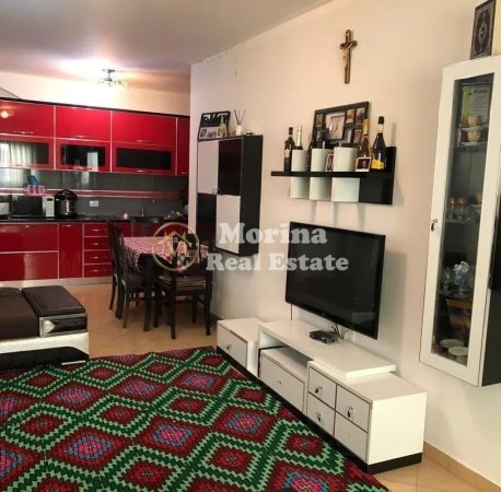 Tirane, jepet me qera apartament 2+1 Kati 1, 110 m² 550 € (Rruga 5 Maji)
