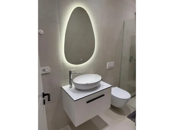 Tirane, jepet me qera apartament 1+1 Kati 5, 57 m² 700 € 