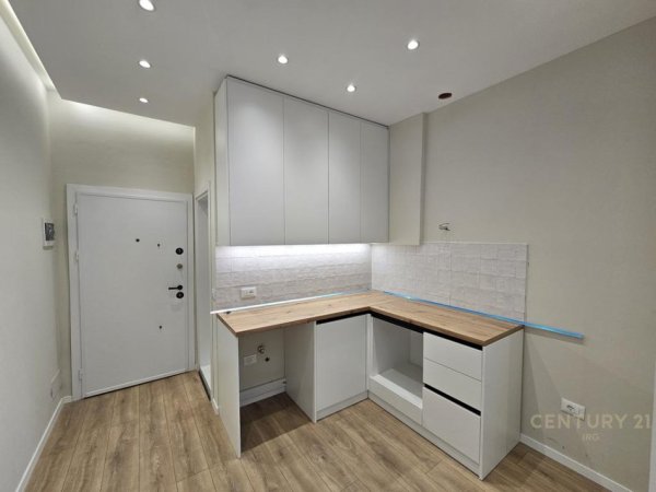Tirane, shitet apartament 1+1 Kati 4, 41 m² 122.000 €