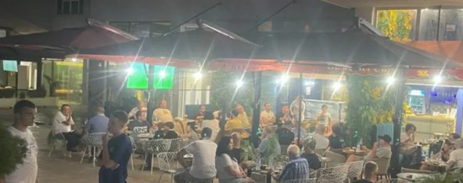 Tirane, shes Çadra lokali me bazament hekuri 400 €