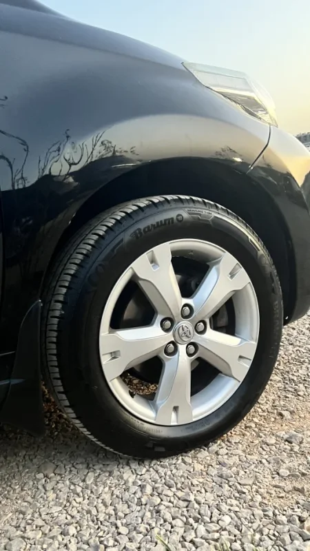 Tirane, shes SUV TOYOTA URBAN CRUISER 1.4 D4D 4X4 Nafte, e zeze manuale Klima 6.400 €