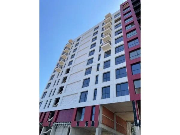 Tirane, shitet apartament 2+1+2 Kati 7, 105 m² 252.480 € (Oberon Residence , Rruga Reshit Petrela)