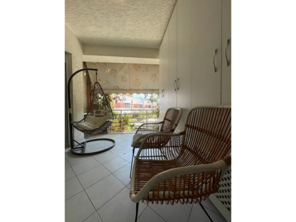 Tirane, jepet me qera apartament 2+1 Kati 1, 94 m² 700 € (KODRA E DIELLIT 1)