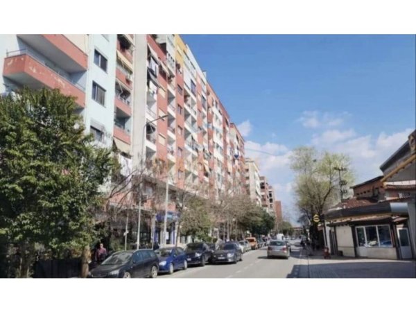 Tirane, shitet ambjent biznesi Kati 0, 69 m² 207.000 € 