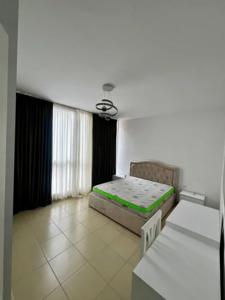 Tirane, jepet me qera apartament 2+1 Kati 1, 650 € 