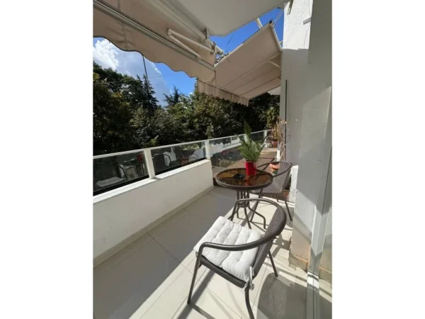 SHITET APARTAMENT 4+1 NE BLLOK