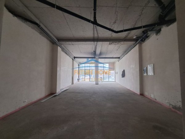 Tirane, shitet ambjent biznesi Kati 0, 112 m² 600.000 € (LAKE VIEW RESIDENCE)