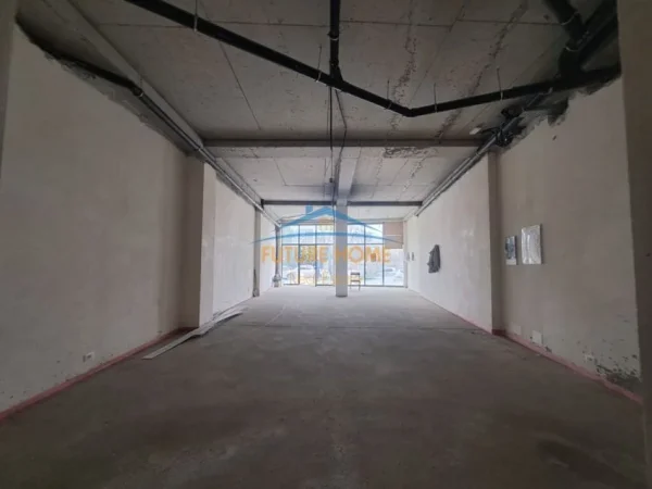 Tirane, shitet ambjent biznesi Kati 0, 112 m² 600.000 € (LAKE VIEW RESIDENCE)