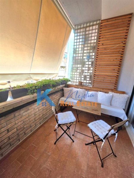 Tirane, jap me qera apartament 1+1+Ballkon Kati 3, 60 m² 600 € (Liqeni i Thate)