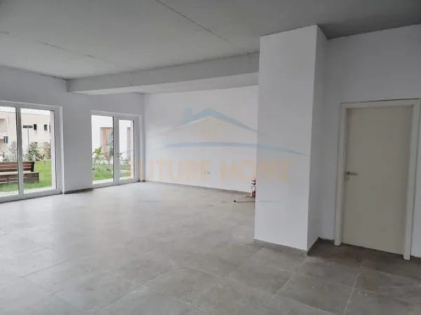 Tirane, shitet ambjent biznesi Kati 0, 91 m² 135.000 € 
