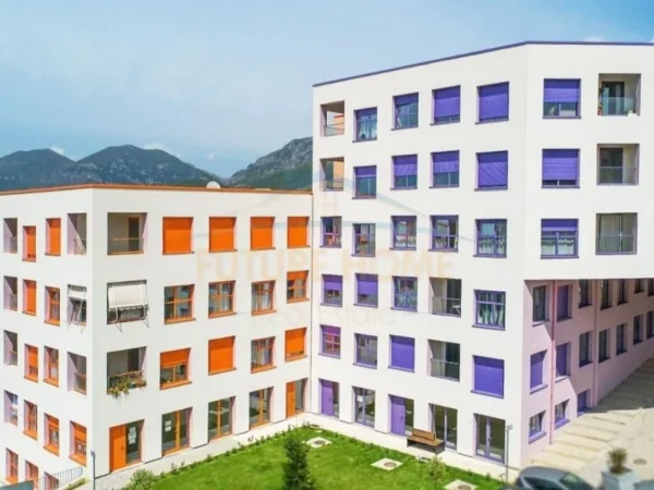 Tirane, shitet ambjent biznesi Kati 0, 91 m² 135.000 € 