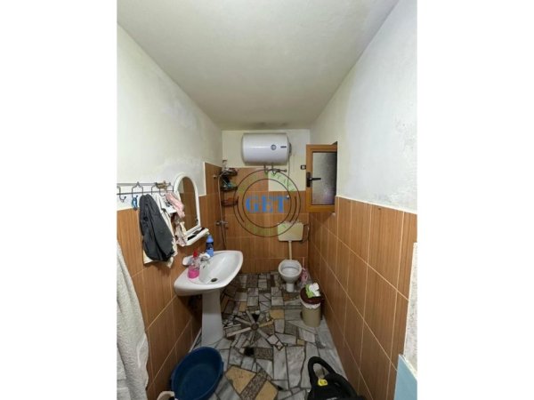 Durres, jepet me qera Kopsht fëmijësh ,Kati 1, 400 m² 1.200 € (Spitalle)