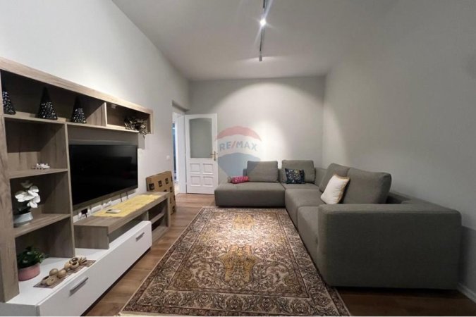Tirane, jepet me qera apartament 1+1+Aneks+Ballkon Kati 1, 72 m² 640 € (Rruga Haxhi Hysendalliu)