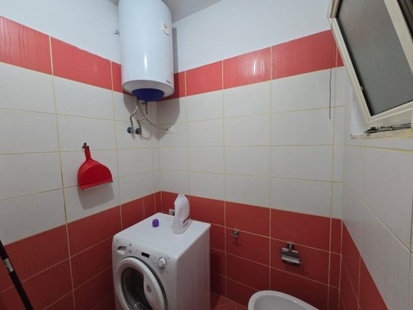 Tirane, shitet apartament 1+1 Kati 8, 60 m² 102.000 € (Astir)