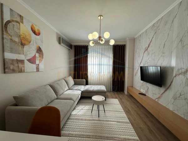 Tirane, shitet apartament 1+1+Ballkon Kati 3, 65 m² 117.000 € (Unaza e Re)
