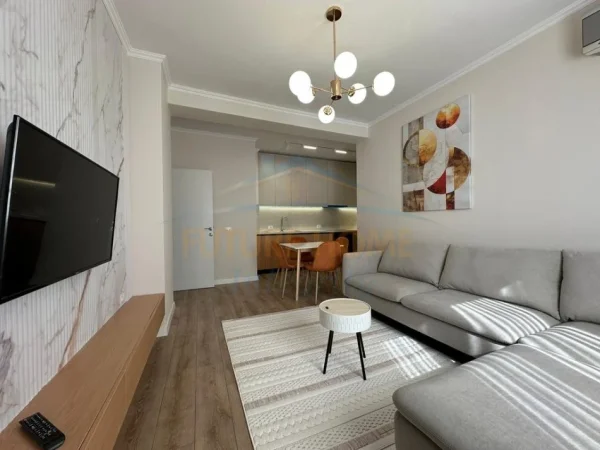 Tirane, shitet apartament 1+1+Ballkon Kati 3, 65 m² 117.000 € (Unaza e Re)