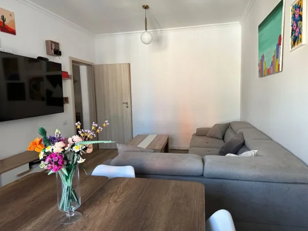 Tirane, jepet me qera apartament 1+1 Kati 5, 69 m² 155.000 € 