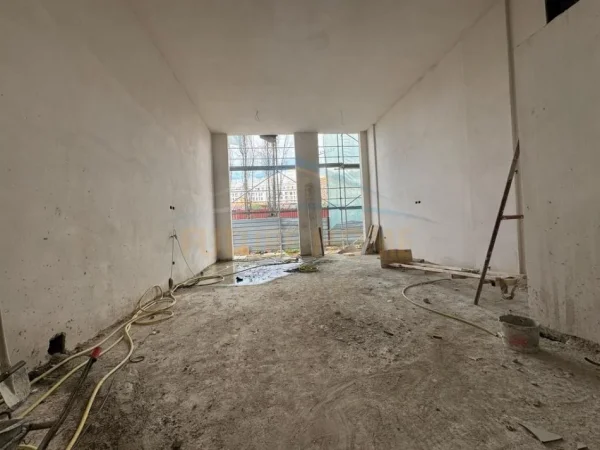 Tirane, shitet ambjent biznesi Kati 0, 68 m² 238.000 € 