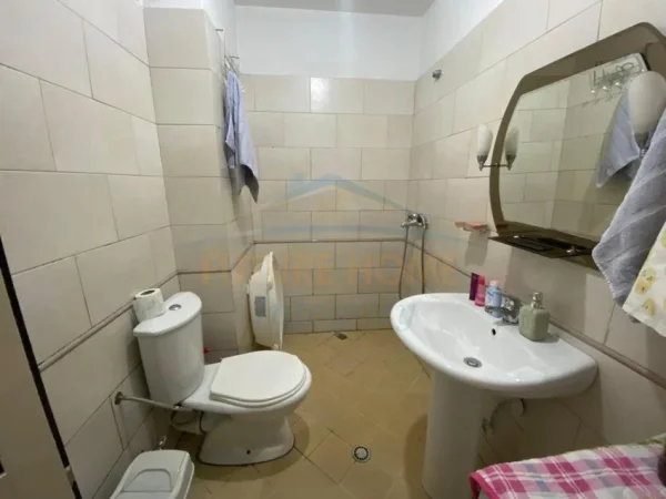 Shitet, Apartament 1+1, Fresku 92.000 €