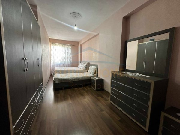 Tirane, shitet nga Pronari, pa-komision apartament 2+1+Ballkon Kati 7, 108 m² 165.000 € (Unaza e Re)