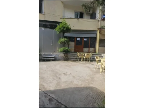 Tirane, shitet ambjent biznesi , 44 m² 70.000 € 