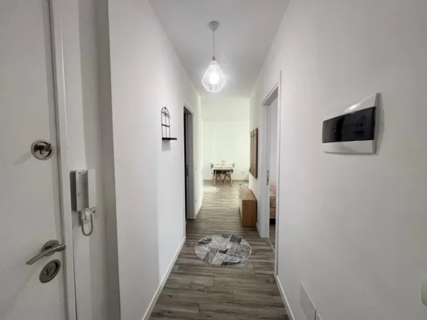 Tirane, shitet apartament 2+1+Ballkon Kati 6, 100 m² (Astir)