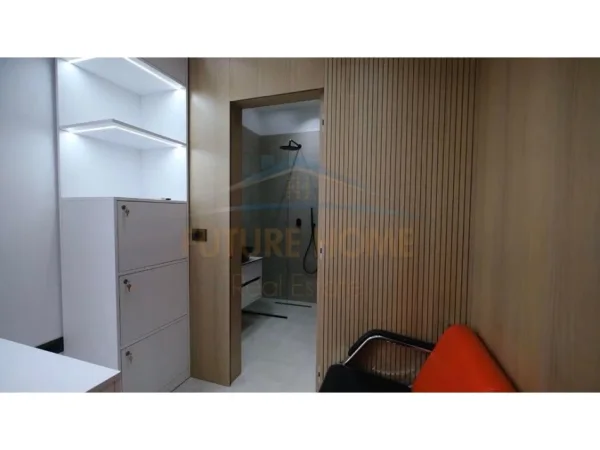 Tirane, shitet ambjent biznesi Kati 2, 105 m² 295.000 € 