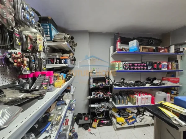 Tirane, shitet ambjent biznesi Kati 0, 56 m² 85.000 € 