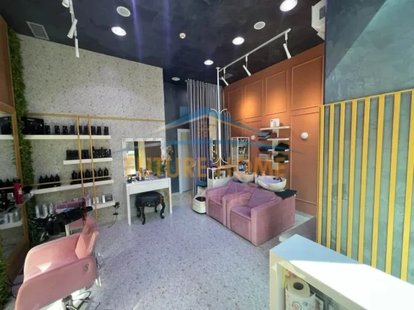 Tirane, shitet ambjent biznesi Kati 0, 39 m² 260.000 € 