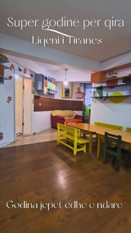 Tirane, jepet me qera Vile Kati 2, 300 m² (liqeni thate)