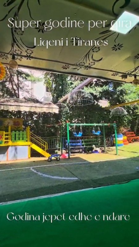 Tirane, jepet me qera Vile Kati 2, 300 m² (liqeni thate)