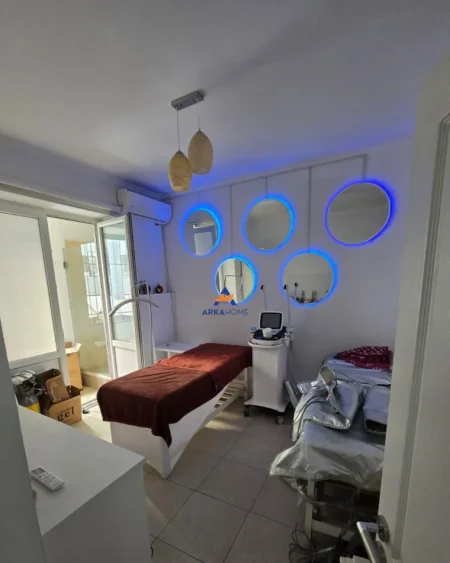 Tirane, jepet me qera apartament 2+1 Kati 2, 70 m² 700 € (MYSLYM SHYRI)