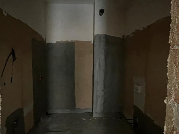 Tirane, shitet apartament 2+1+Ballkon Kati 4, 122 m² 176.000 € (KUPOLA)