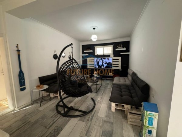 Tirane, shitet 2+1 Kati 1, 300.000 € 