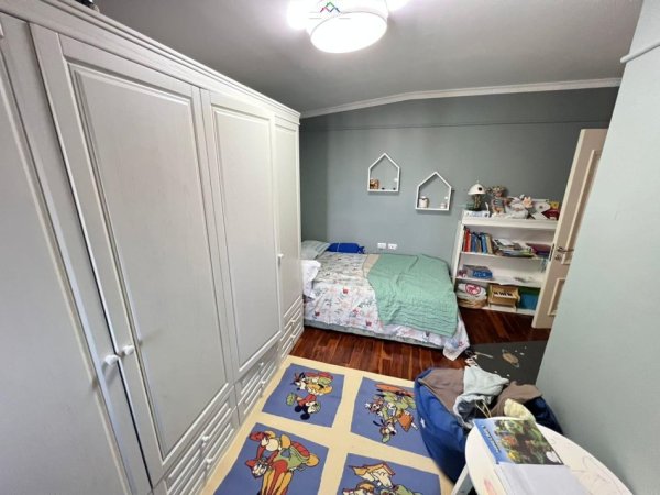 Tirane, shes apartament 3+1 Kati 12, 230 m² 620.000 € (qender)