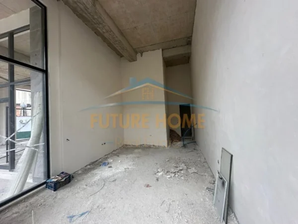Tirane, shitet ambjent biznesi Kati 0, 35 m² 350.000 € (Rr.e Dibres)
