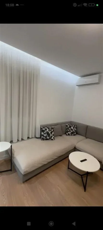 Tirane, jepet me qera apartament 1+1 Kati 6, 65 m² 600 € (RRUGA 5 MAJI)